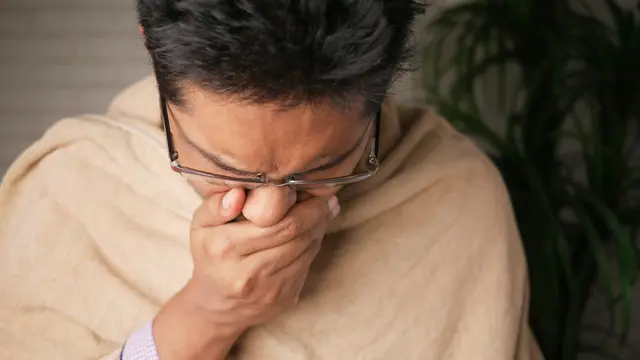 Batuk sebagai Penyakit Sehari-Hari Masyarakat dengan Mobilitas Tinggi