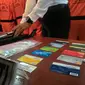 Polresta Bogor saat merilis barang bukti dan tersangka kasus penipuan ATM. (Liputan6.com/Achmad Sudarno)