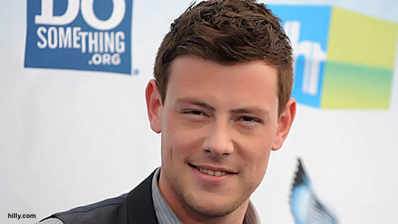 cory-monteith-130402b.jpg
