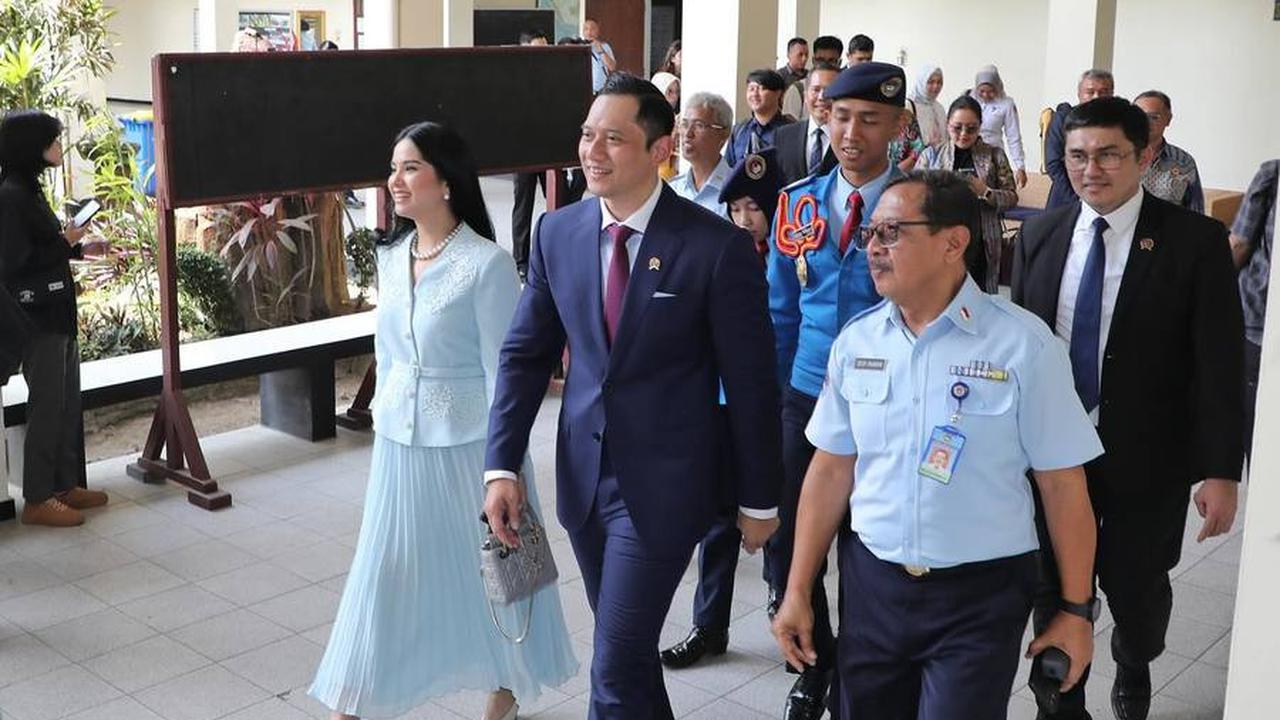 Annisa Pohan Masih Terlihat Awet Muda