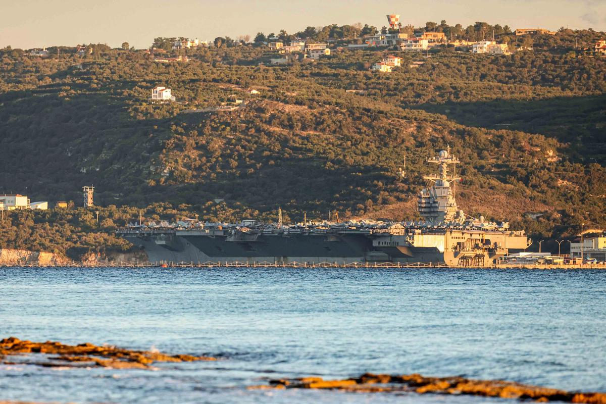 FOTO: Ketegangan Iran AS Memuncak, USS Gerald R Ford Merapat di Kreta Menuju Timur Tengah