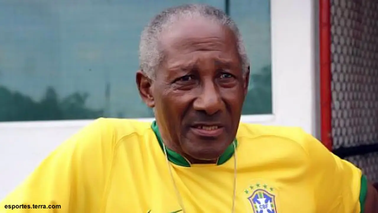 djalma-santos-130724c.jpg