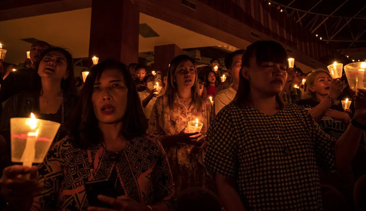 “TNI/Polri turut menciptakan rasa aman bagi para jemaat di sana (setiap titik gereja) diletakkan personel-personel," kata Eri. (Juni KRISWANTO/AFP)