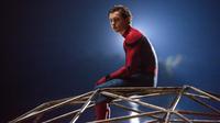 Tom Holland saat syuting film terbarunya, `Spider-Man: Homecoming.`. Aktor 21 tahun ini memerankan karakter Spiderman di film yang diproduksi oleh Columbia Pictures dan Marvel Studios. (Chuck Zlotnick/Columbia Pictures-Sony via AP)