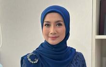 Penampilan Desy Ratnasari di Resepsi Pernikahan Putri Zulhas, Bak Masih Gadis Kenakan Kebaya