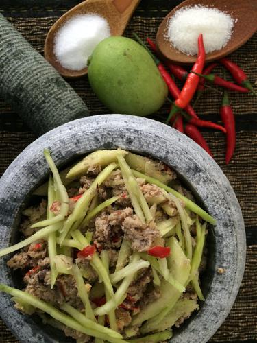 Resep Praktis Sambal Mangga Pedas Segar Lifestyle Fimela Com