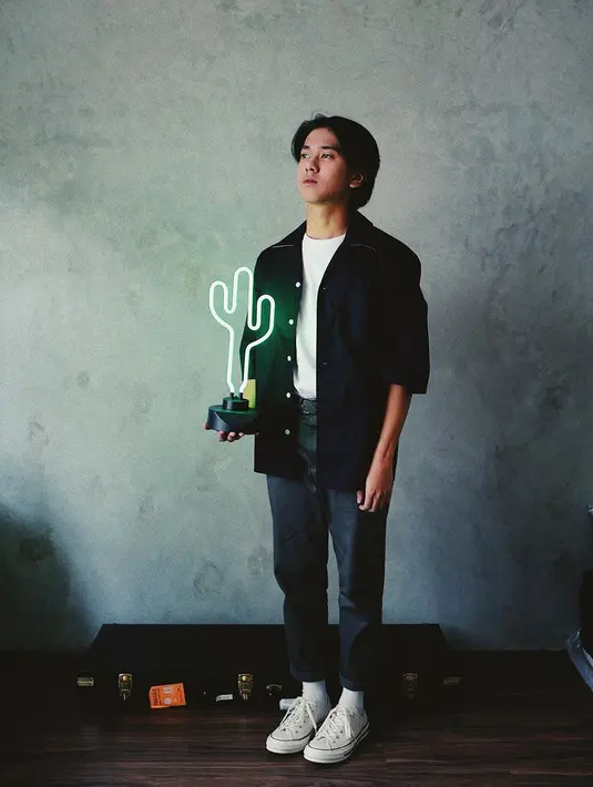 (Instagram/iqbaal.e)