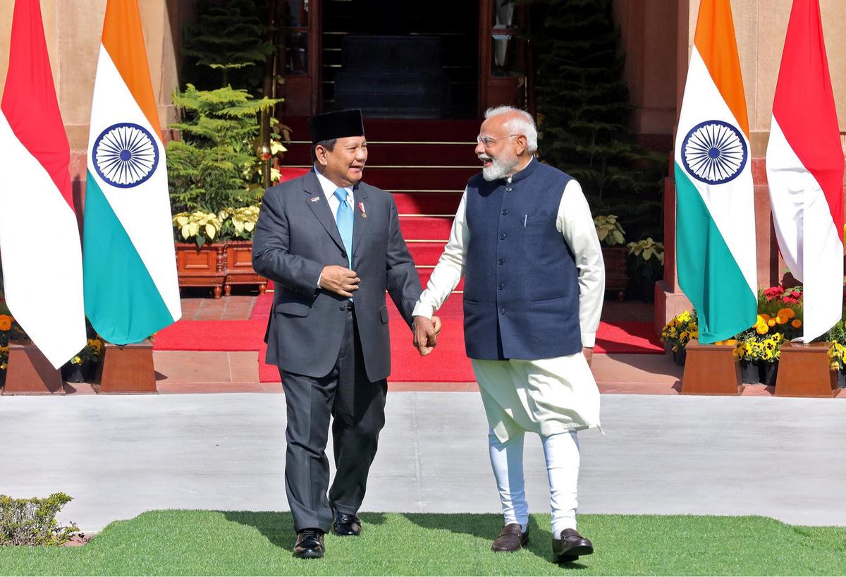 Pertemuan Bilateral Presiden Prabowo dengan PM India  Narendra Modi