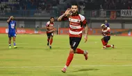 Hasil BRI Super League: Gol Dimitar Mitkov Bawa Madura United Menjinakkan Persib Bandung di Pamekasan
