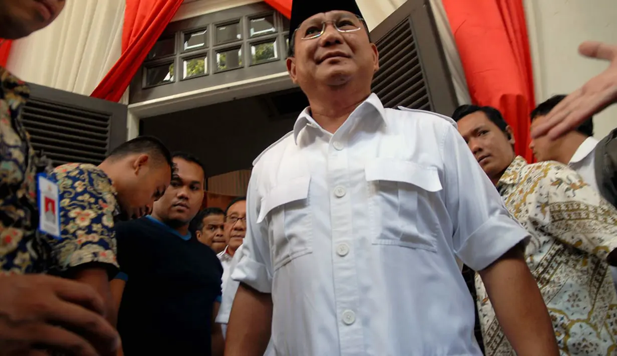 Prabowo Subianto, secara resmi menarik diri dari proses pemilihan calon Presiden RI periode 2014-2019, (22/7/2014). (Liputan6.com/Miftahul Hayat)