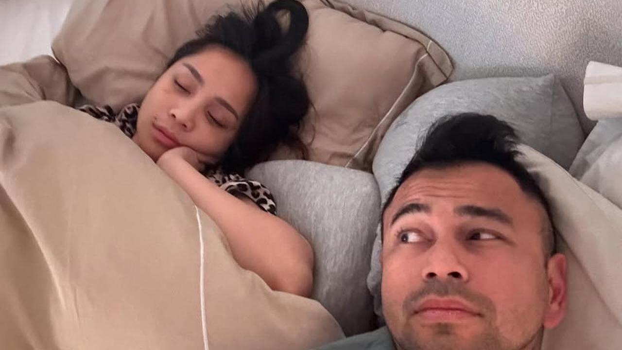 Raffi Iseng Ahmad Posting Foto Istrinya Lagi Tidur di Media Sosiak, Netizen Salfok Wajah Nagita Slavina yang Tetap Cantik dan Glowing