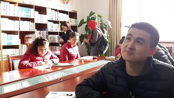 Abdul Qudus, seorang siswa di Pusat pelatihan vokasional Hotan di Hotan County, Prefektur Hotan, Xinjiang (Rizki Akbar Hasan / Liputan6.com)