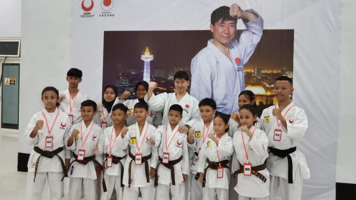Rayakan HUT RI ke-80, ASKI Datangkan Pelatih Karate Ternama dari Jepang
