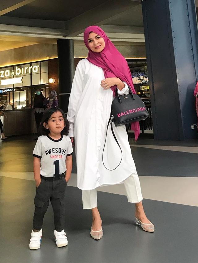 Momen Manis Meisya Siregar dan Bambang Arr Reybach (sumber: instagram/meisya__siregar)