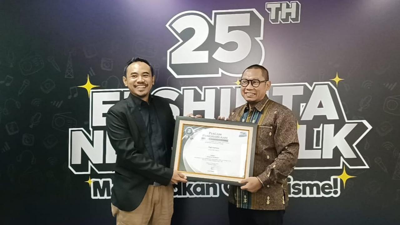 Ketua KPID DKI Jakarta Raih Award of Excellence dari Radio Elshinta