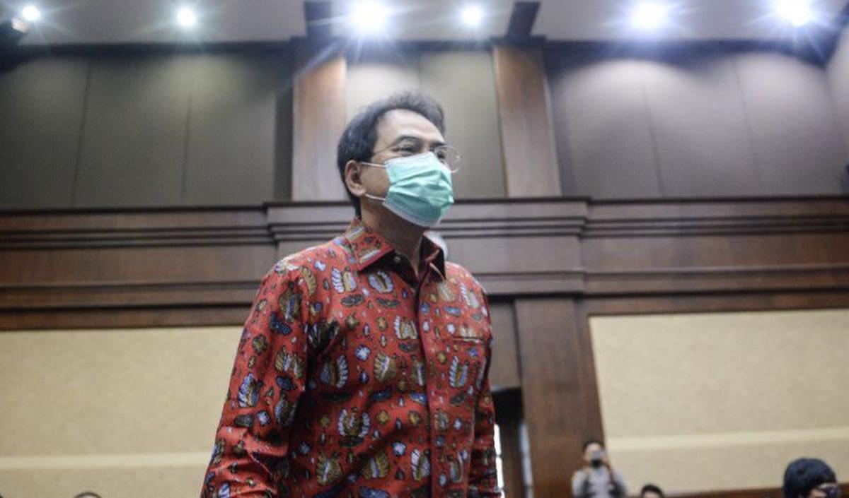 Selama menjalani masa hukuman, Azis mendapat remisi sebanyak 6 bulan 30 hari.<br>