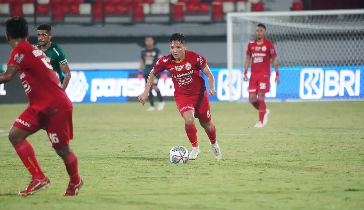 Laga sengit yang digelar di Stadion Kapten I Wayan Dipta, Gianyar, Senin (14/2/2022) ini berakhir dengan skor sama kuat 3-3. (Dok Persija)