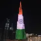 Burj Khalifa, gedung tertinggi di dunia nyalakan bendera India sebagai wujud solidaritas atas lonjakan Covid-19 di negara tersebut (dok.instagram/@burjkhalifa/https://www.instagram.com/p/COGGQpJp78N/Komarudin)