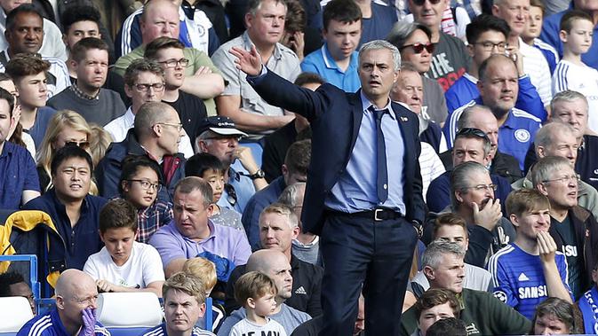 Jose Mourinho saat masih menjadi manajer Chelsea. (AFP/Ian Kington)