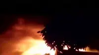 5 Napi tewas saat terbakarnya Rutan Malabero Bengkulu. Sementara itu, penjaga taman Balai Kota Jakarta terkenal setelah marahi pendemo.
