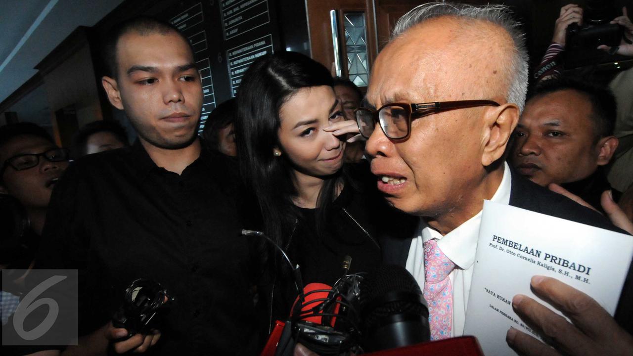 20151118- OC Kaligis Dituntut 10 Tahun Penjara-Jakarta-Helmi Afandi