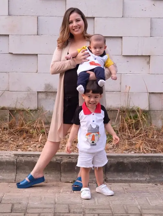 (Instagram/tya_ariestya)