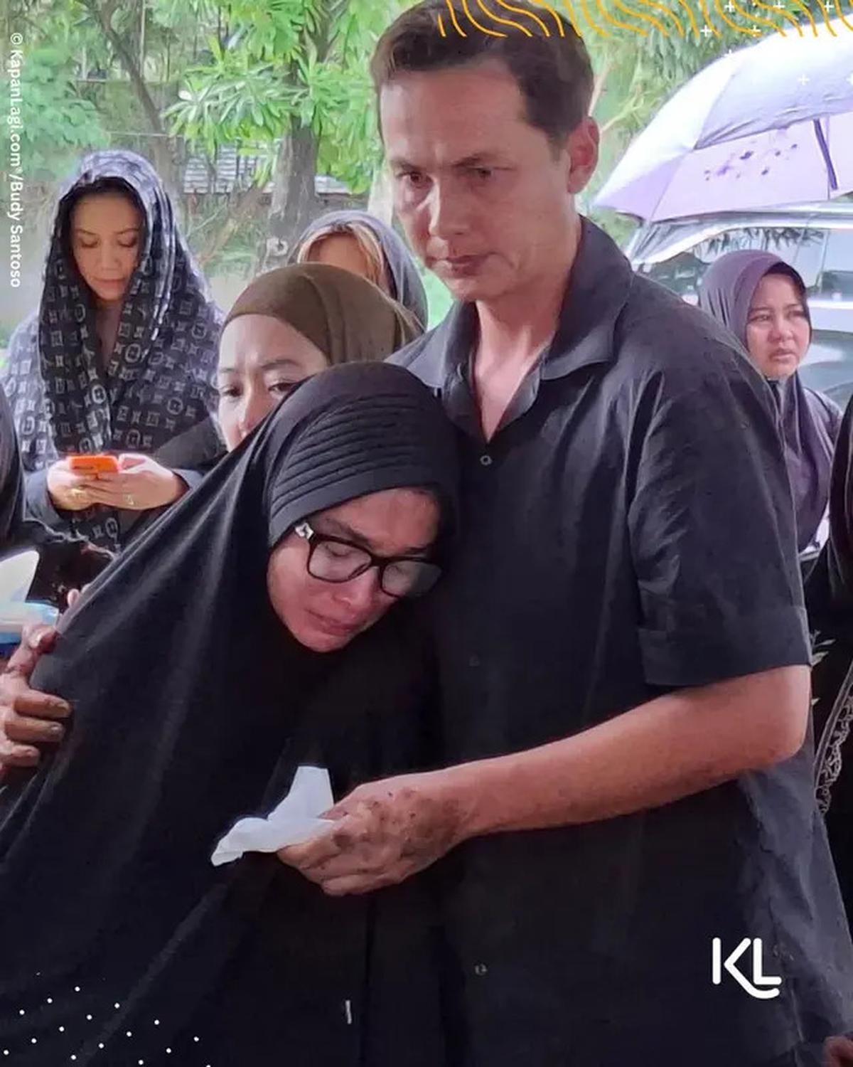 Andhika Pratama Ungkap Kedekatan Ussy Sulistiawaty dan Almarhumah Ibunda, Sifatnya Mirip