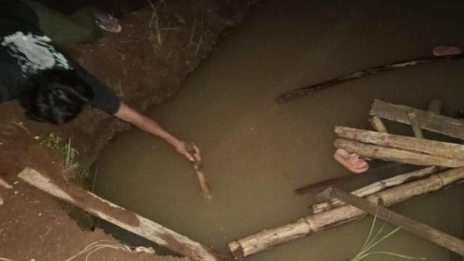 Balita Tewas Terperosok ke Septic Tank Sedalam 2 Meter di Sukabumi