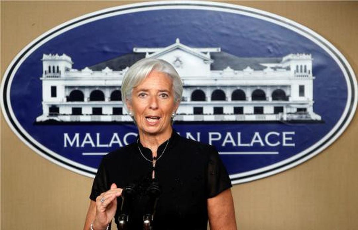 Zombie tolak kedatangan IMF di Filipina