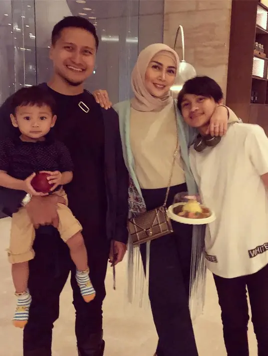 (Instagram/fenitarie)