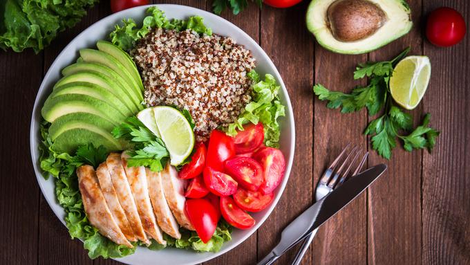 5 Jenis Makanan Bernutrisi yang Baik Dikonsumsi saat Sahur 