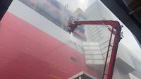 Penampakan Glodok Plaza yang kebakaran di Taman Sari, Jakarta. Foto: Pradityo&nbsp;