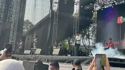 Juicy Luicy Ajak Korban Sakit Hati Nyanyi Bareng di The Sounds Project Vol 9
