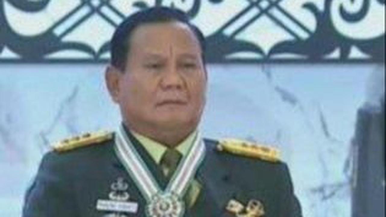 Penyematan dilaksanakan dalam pembukaan Rapat Pimpinan TNI-Polri 2024 yang digelar di Mabes TNI, Cilangkap, Jakarta Timur.