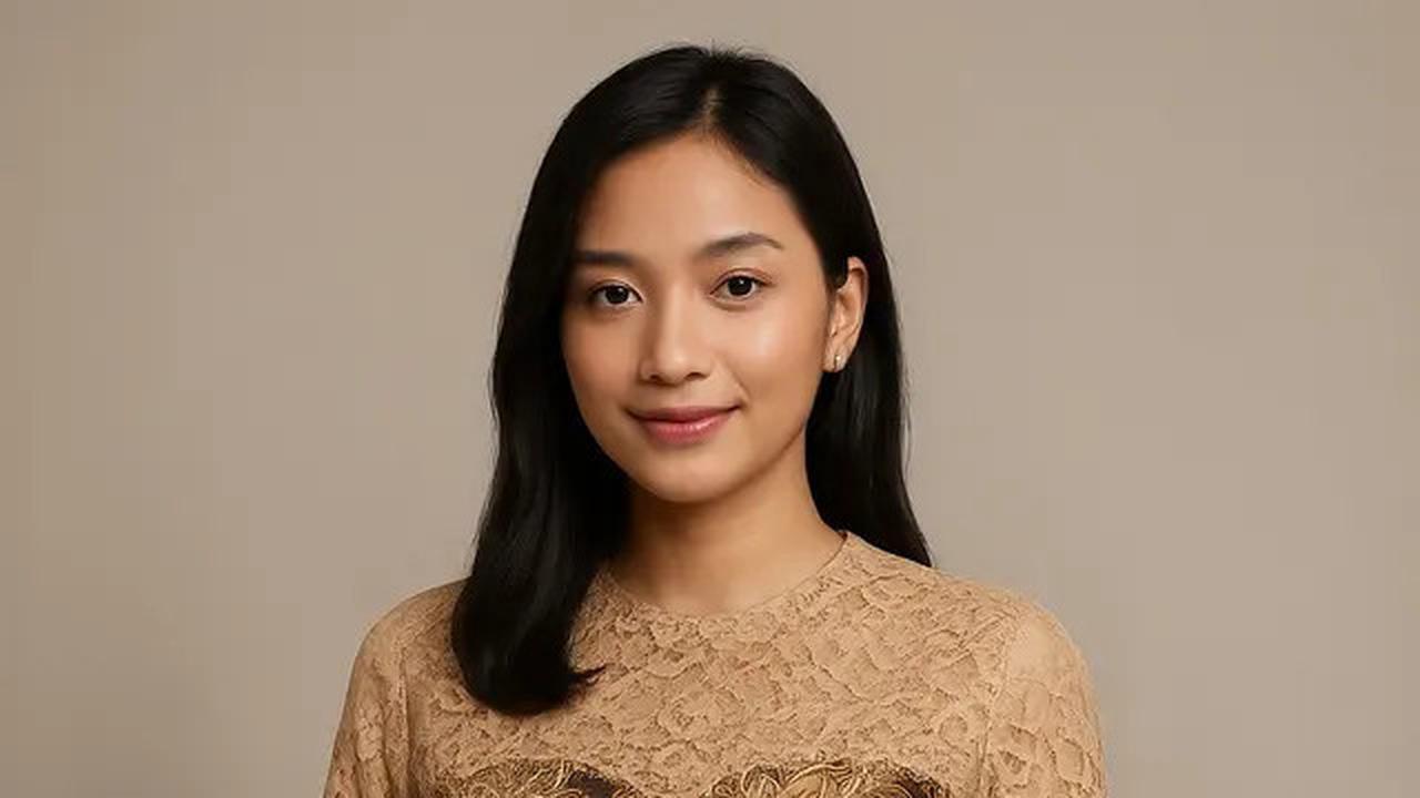 7 Model Tunik Batik Cantik untuk Kondangan 2025, Tampil Anggun dan Elegan