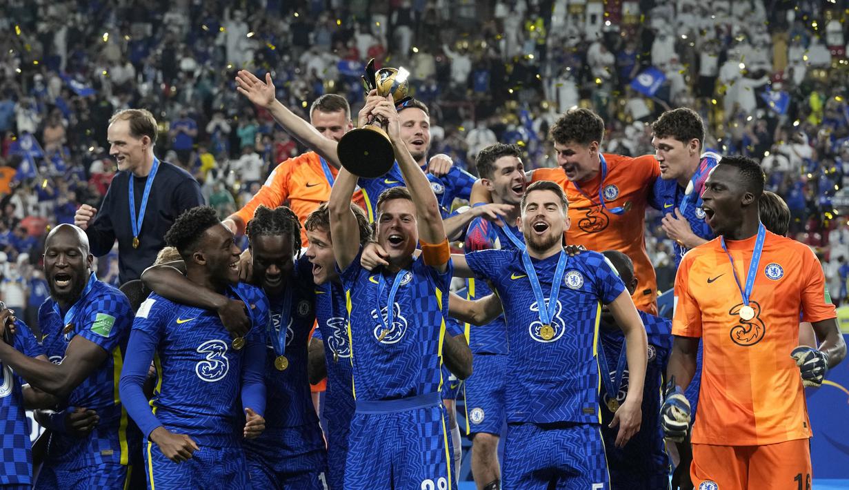 Sementara di level klub, Mendy baru saja berhasil membawa Chelsea keluar sebagai jawara Piala Dunia Antarklub 2021 setelah mengalahkan Palmeiras 2-1. (AP/Hassan Ammar)