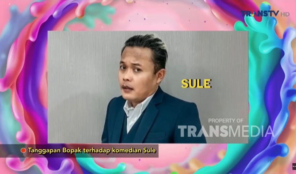 Bopak pun kemudian ditunjukan foto-foto para pelawak kenamaan Tanah Air. Bopak pun diminta untuk mengomentari sosok mereka. Foto yang pertama yakni Sule.<br>