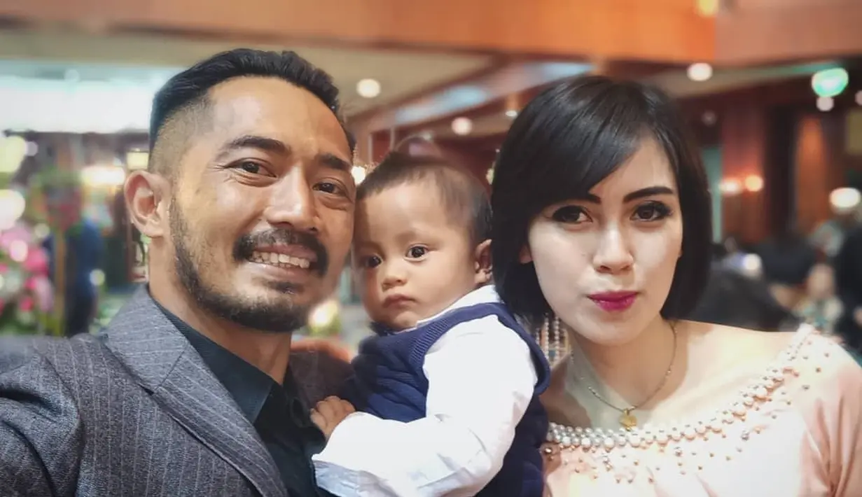 Arfita Dwi Putri dan Yama Carlos