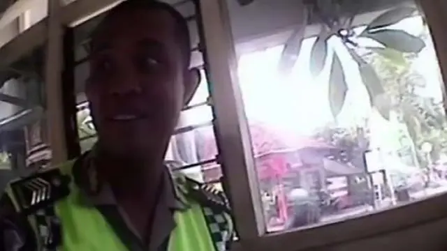 Menanti Hukuman Polisi 'Pemalak' Turis di Bali