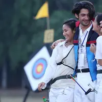 Kebersamaan para pemeran film 3 Srikandi di lokasi syuting, kawasan Cibubur, Jakarta Timur (24/7/2015).  (Galih W. Satria/Bintang.com)