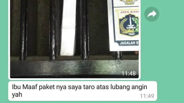 6 Cara Kurir Taruh Paket saat Rumah Penerima Kosong Ini Kocak Banget