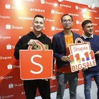 Andhika Pratama di acara Shopee 11.11 Big Sale bersama Gfriend (Kapanlagi.com/Akrom Sukarya)