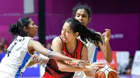 Timnas basket putri Indonesia lolos ke babak perempat final Asian Games 2018 setelah mengalahkan India dengan skor 69-66 pada pertandingan yang digelar di Hall Basket Gelora Bung Karno, Kamis (23/8/2018). (INASGOC/Rocky Padila)