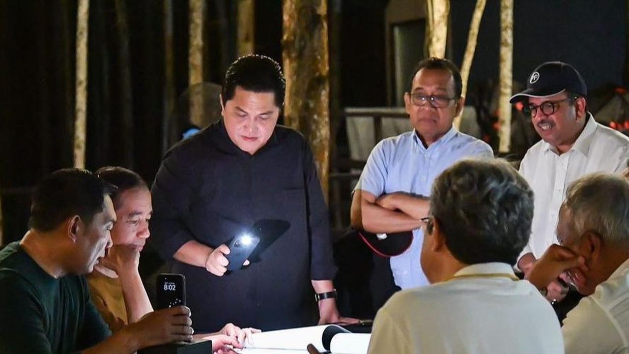 Presiden Jokowi sengaja mengajak Ridwan Kamil, karena menurutnya desain tata kota yang dibuat Ridwan Kamil sangat bagus.
