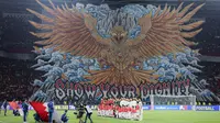 Koreo La Grende Indonesia jelang duel Timnas Indonesia versus Bahrain pada laga kedelapan putaran ketiga Grup C kualifikasi Piala Dunia 2026 zona Asia di Stadion Utama Gelora Bung Karno, Jakarta, Selasa (25/3/2025) malam WIB. (Bola.com/Bagaskara Lazuardi)