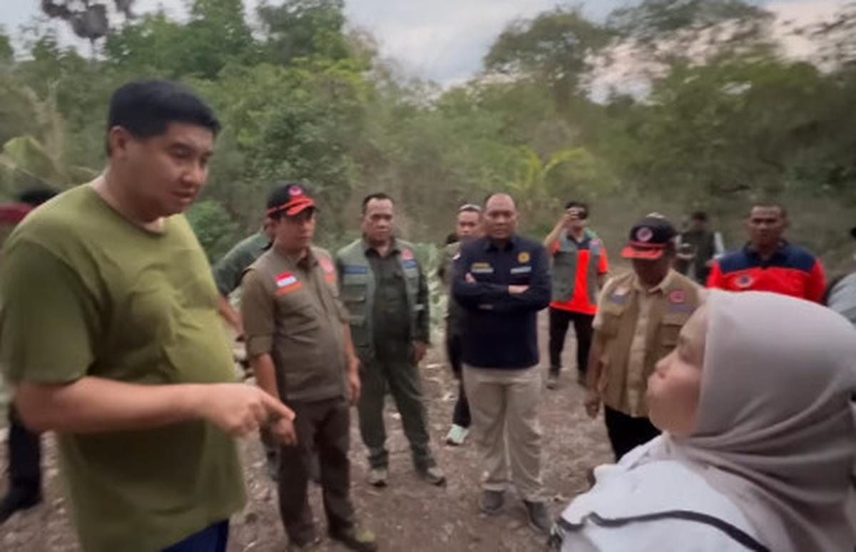 Menteri Maruar Sirait