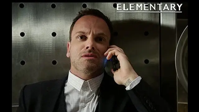 Adegan serial TV Elementary (Foto: CBS via imdb.com)
