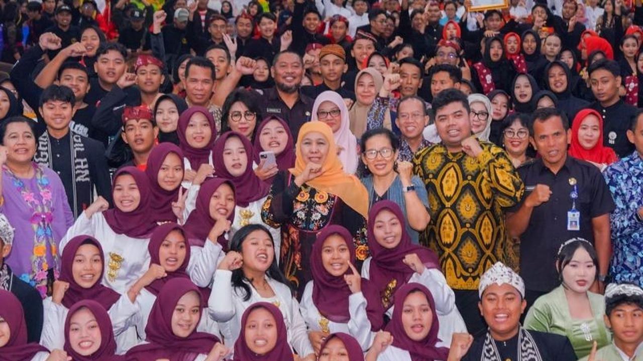 Tahukah Anda? Khofifah Apresiasi Semangat Peserta Final Lomba Paduan Suara Jatim: Siapkan Generasi Emas 2045