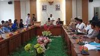 Nelayan Ungkap Kejanggalan Kasus Limbah Hitam Cemari Perairan Batam