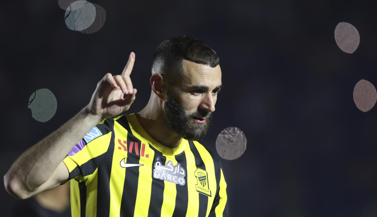 Benzema resmi diikat Al Ittihad dengan kontrak sampai 2025, yang disertai opsi perpanjangan setahun. (AP Photo)